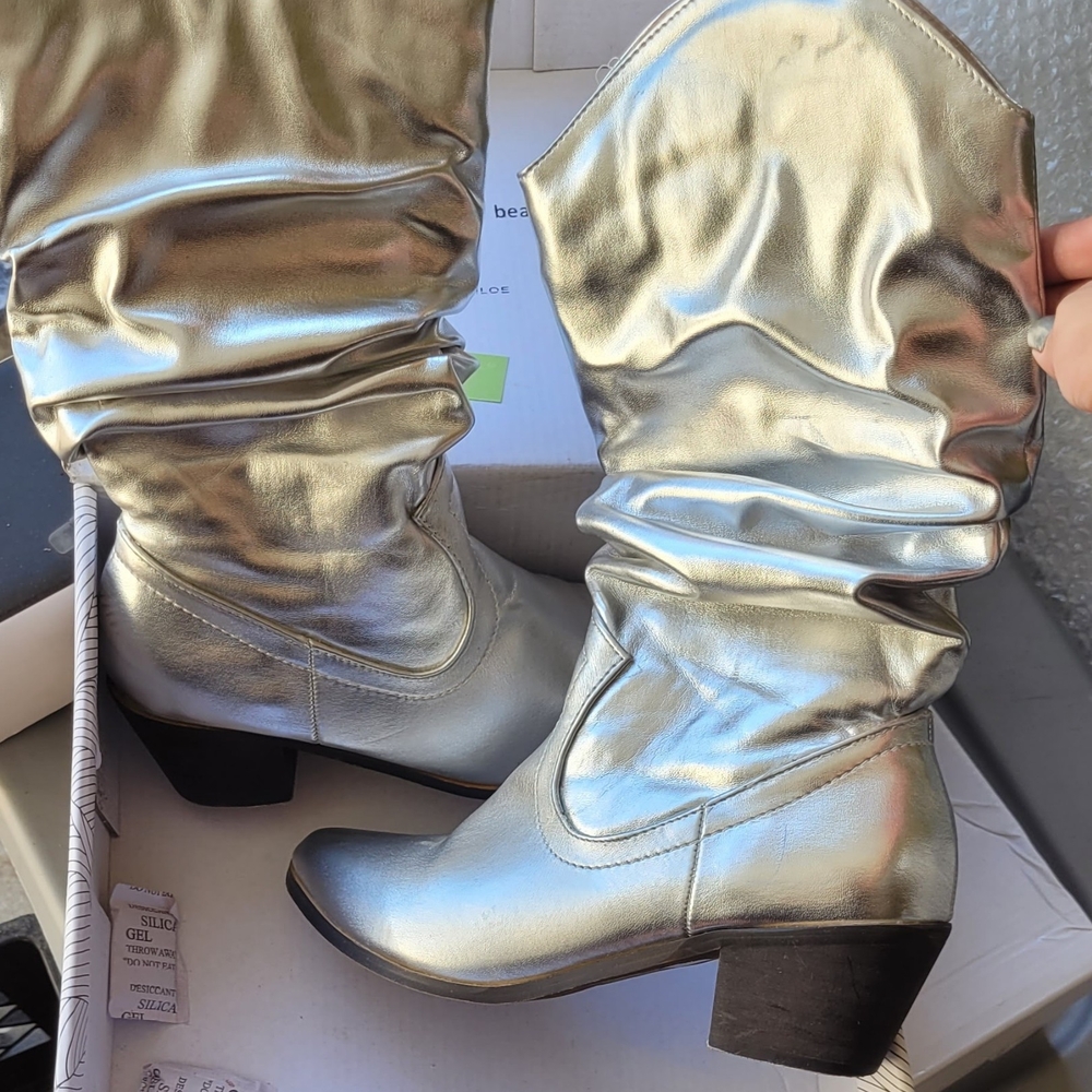 Chase + Chloe Silver Heeled Boots with Chunky Heel